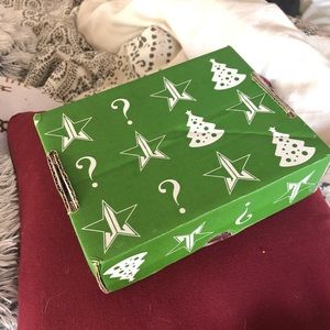 Jeffree Star small Christmas mystery box